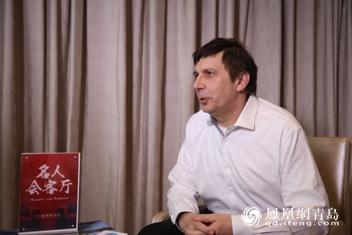 “石墨烯之父”安德烈·海姆：莱西大力发展石墨烯 做新时代引导者