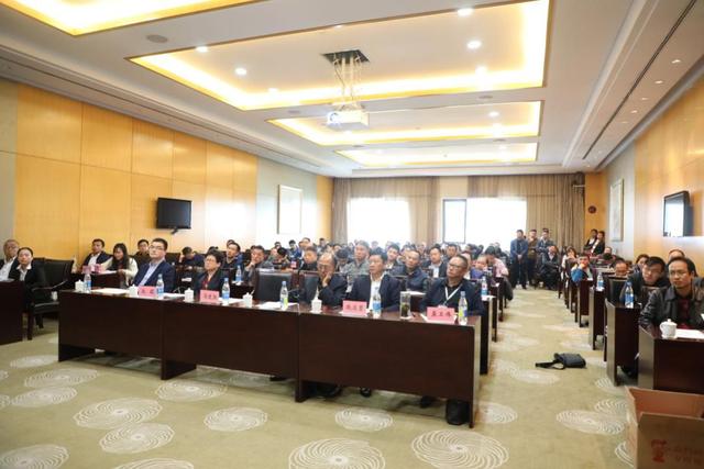 石墨烯在建筑产业应用发展论坛在西安石墨烯创新大会期间成功举办