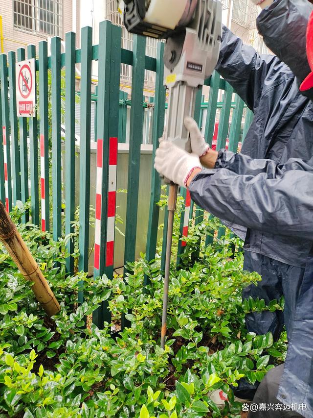 供电局配网用石墨烯复合接地装置纪实
