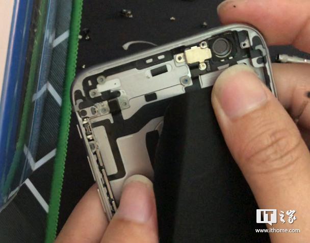 【首发】 iPhone 6S 改装石墨烯散热，榨干苹果A9全部性能