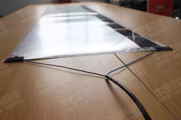 重磅 | 牛墨科技首创地板专用自限温石墨烯智热膜隆重发布
