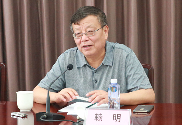 赖明赴唐山调研石墨烯产业发展