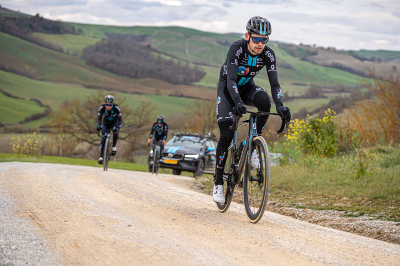 带给你和PRO车手一样的感觉 Vittoria全新CORSA PRO系列轮胎