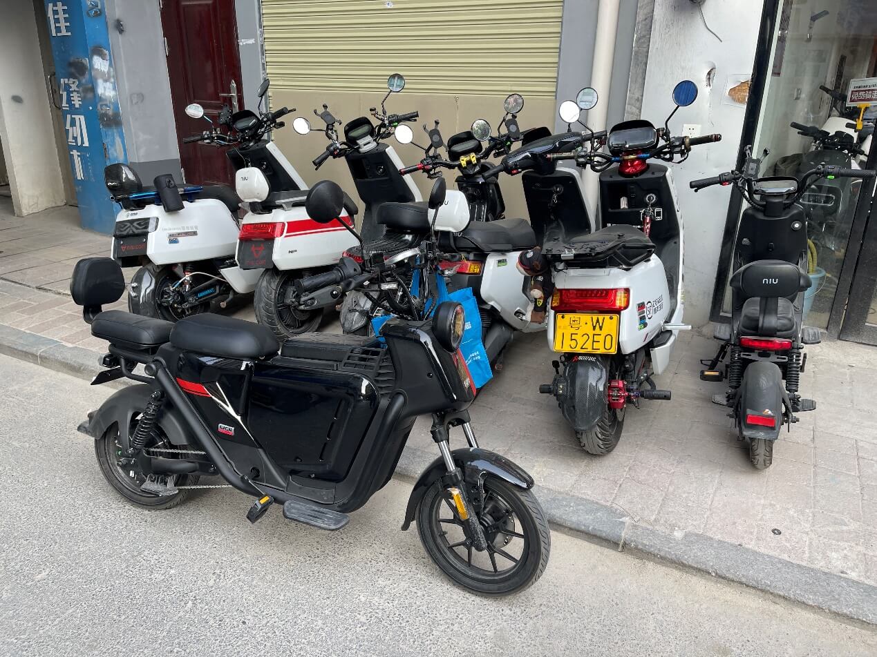 锂电池价格差价大、质量问题频出，行业分析称涨价对新能源汽车价格影响不大