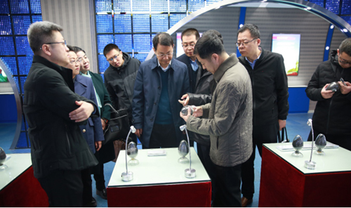 内蒙古科协赴乌兰察布市兴和县中国石墨应用产业园区开展调研