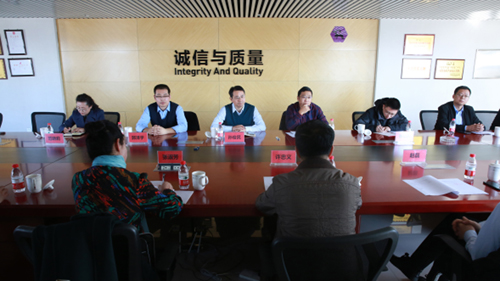 内蒙古科协赴乌兰察布市兴和县中国石墨应用产业园区开展调研