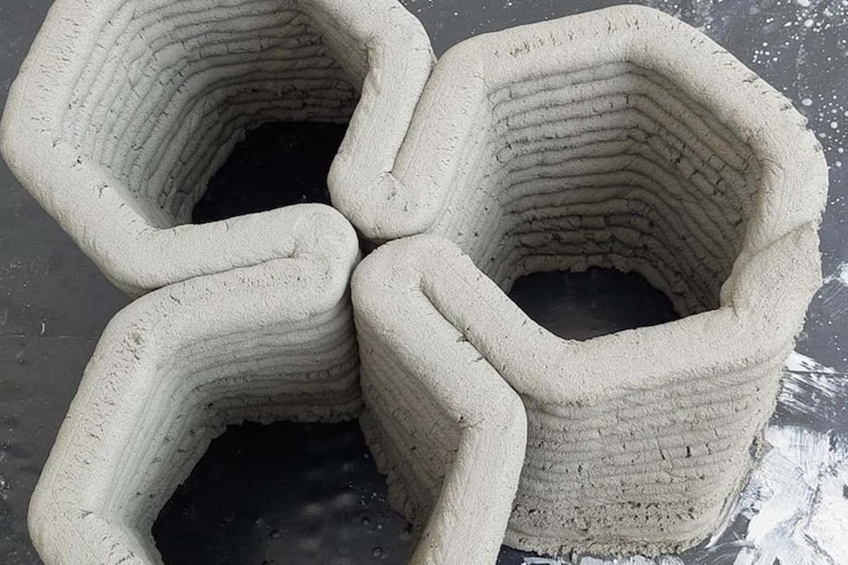 由增强混凝土制成的 3D 打印测试结构之一