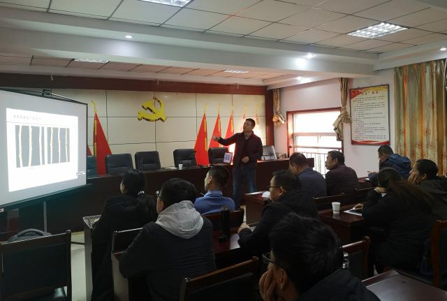 国家林草局重点实验室科研团队在山西省杨树局科技服务中心做学术交流报告