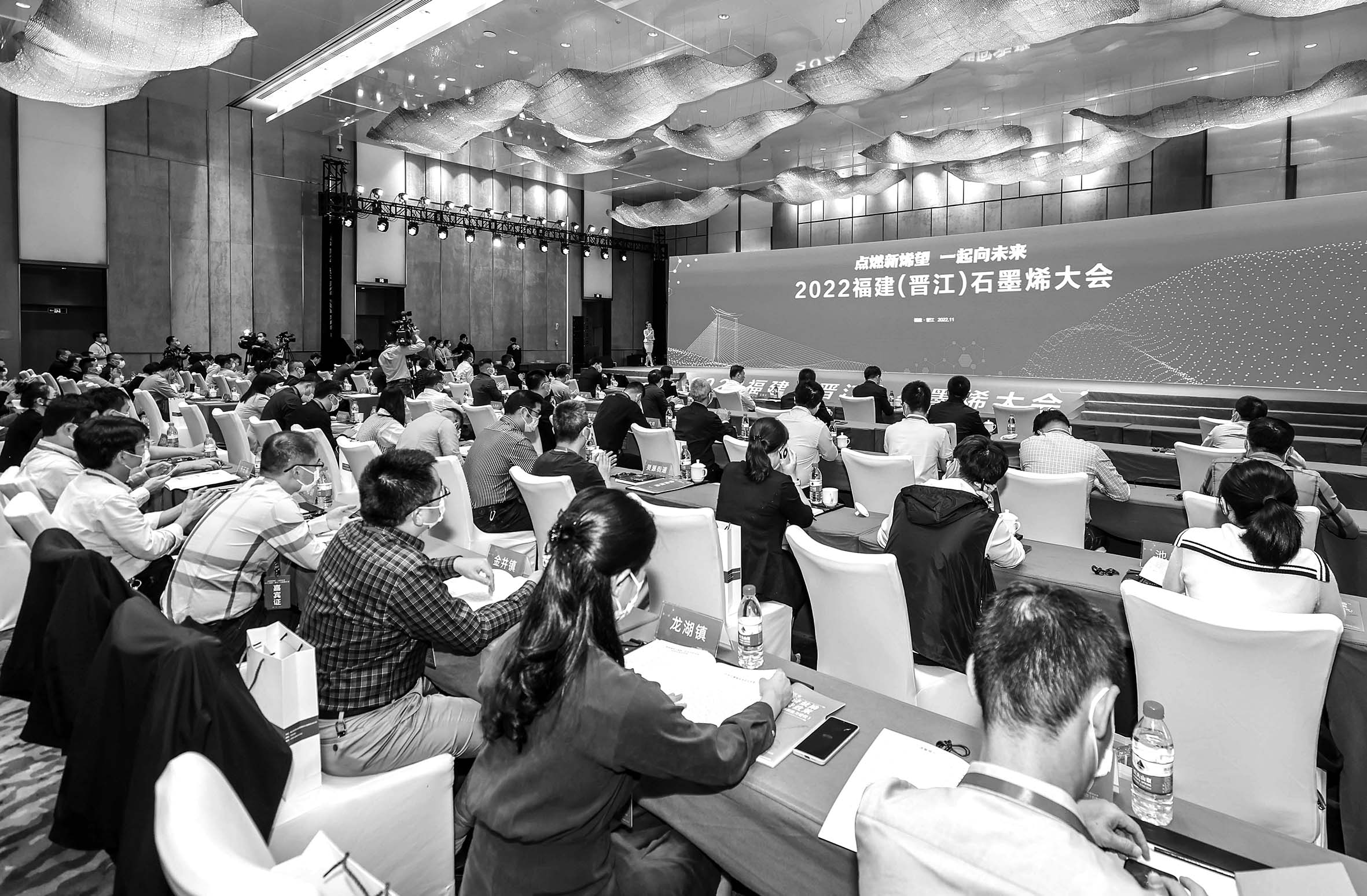 多元化的应用场景  产业升级中的晋江“烯”望