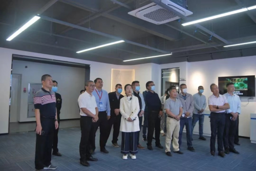 厦门市同安区副区长王旭辉一行莅临厦门福华技术有限公司调研指导