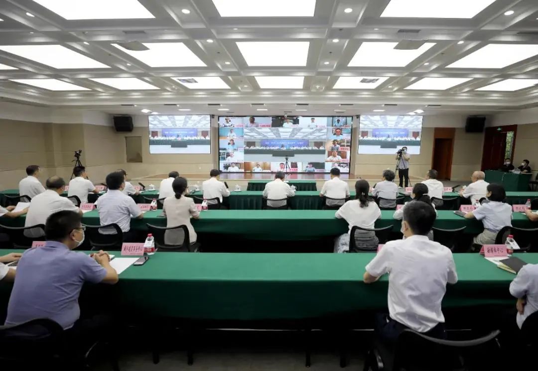 活动现场 雷键 摄