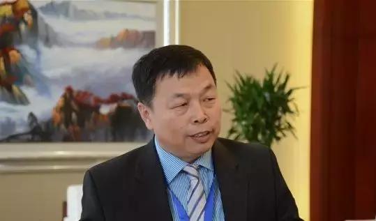 大咖来袭 | 侯士峰—专注石墨烯复合材料研究和产业化推广