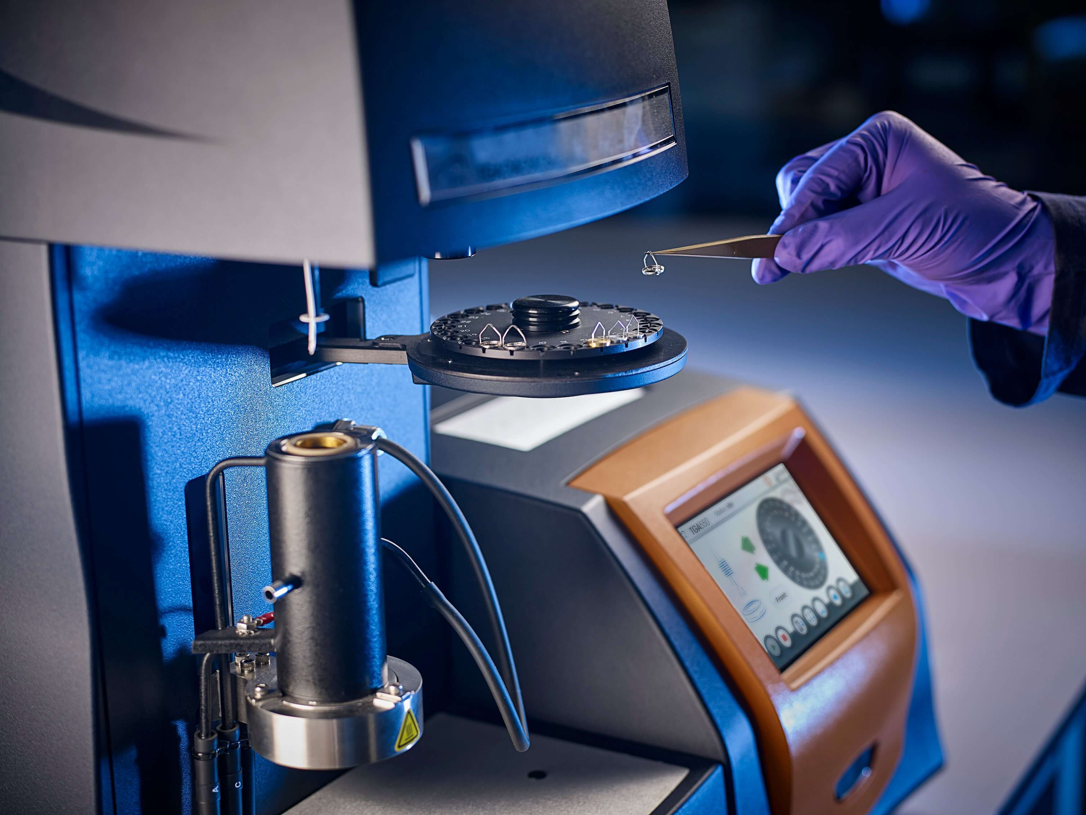 Graphenea推出特种化学品分拆公司KIVORO