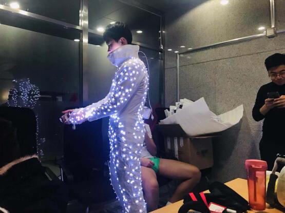 烯旺石墨烯亮相2019央视春晚！大展中国科技实力