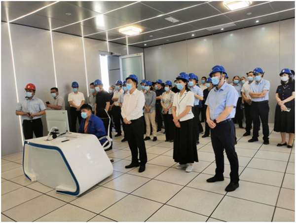 开封市制造业项目现场观摩 顺河“有看头”