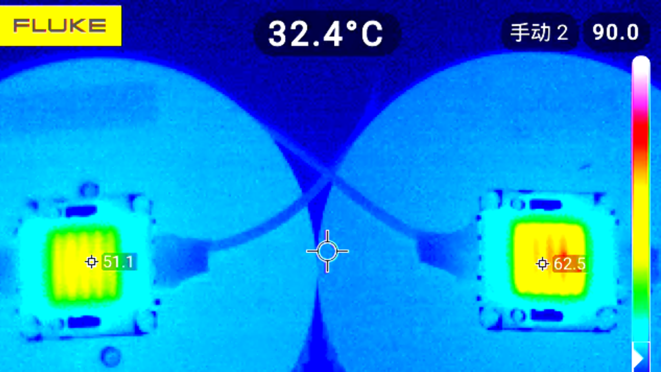 碳基高热导率热界面材料