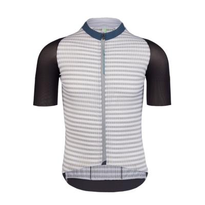 Q36.5推出用于自行车衬衫的石墨烯增强纱线图像