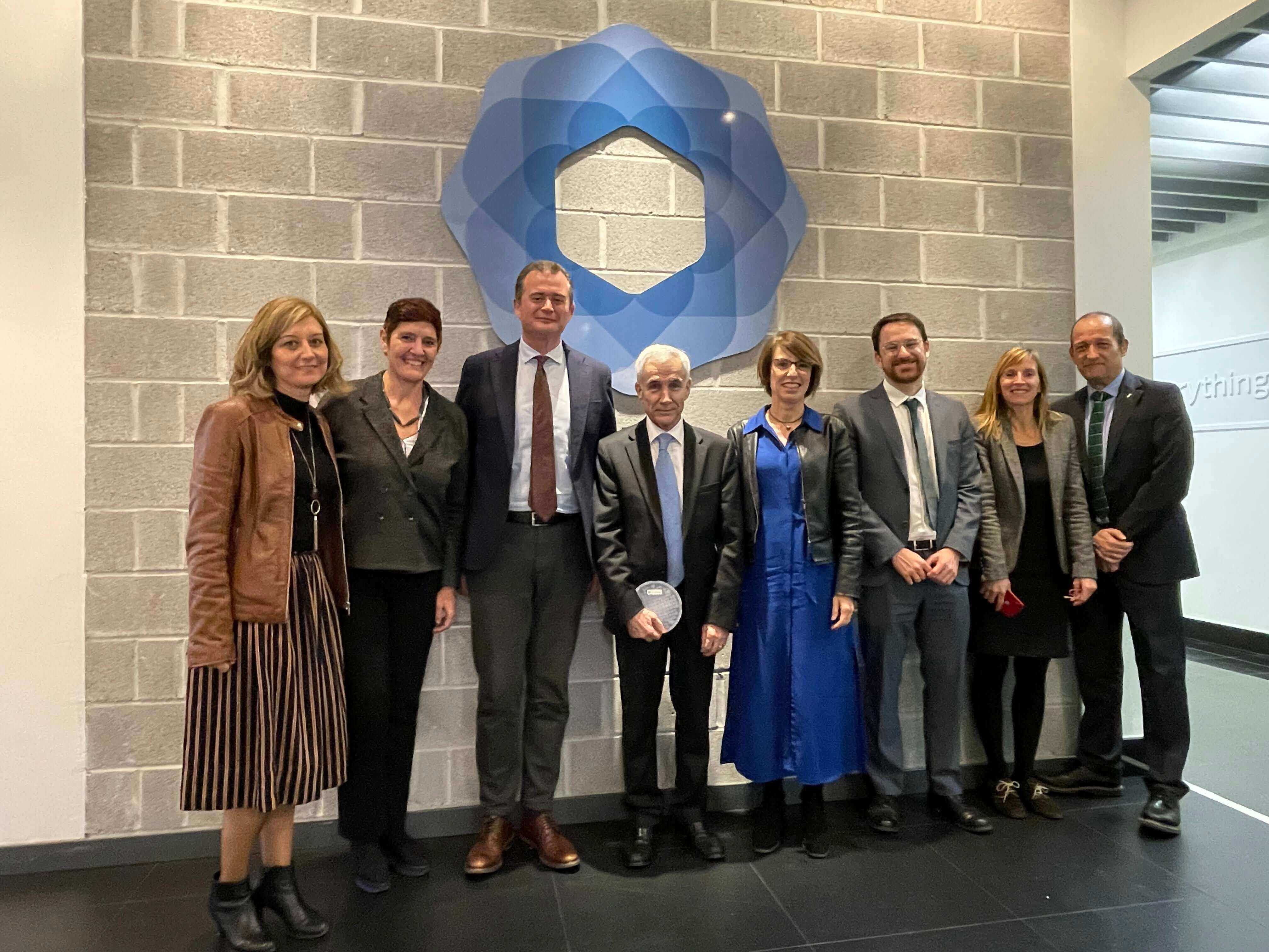 Graphenea接待政府官员作为PERTE工作的一部分