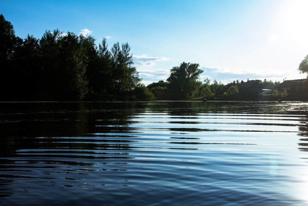 氧化石墨烯可以帮助河流解决水资源短缺问题吗？