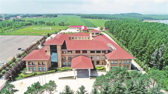 石墨烯引领“总部经济”落地开花