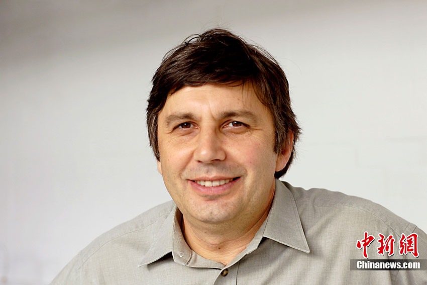 石墨烯发明者获2010年诺贝尔物理学奖