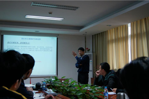 美国德克萨斯州立大学于庆凯博士应邀来上海微系统所访问交流