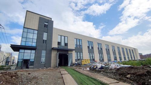 高新区石墨烯光热复合材料项目加快推进