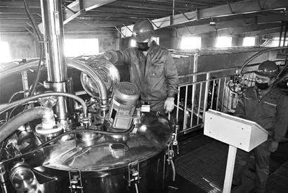 新型提纯技术 消除环境污染 华升集团高纯石墨车间年末投产