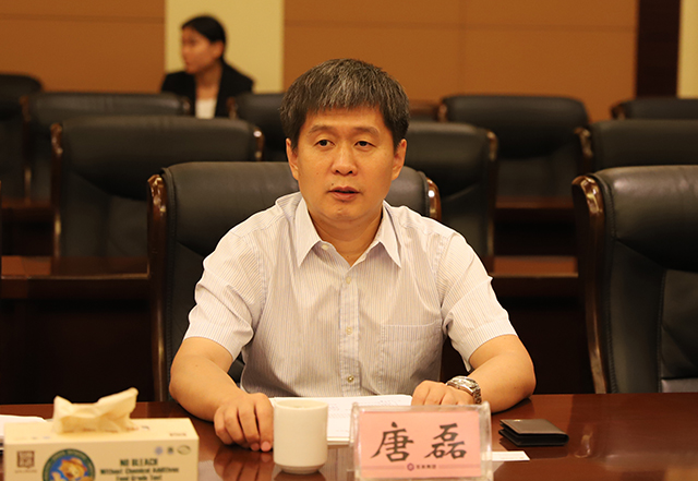 热烈祝贺圣泉集团与华明地板战略合作暨发热地板首发仪式圆满成功