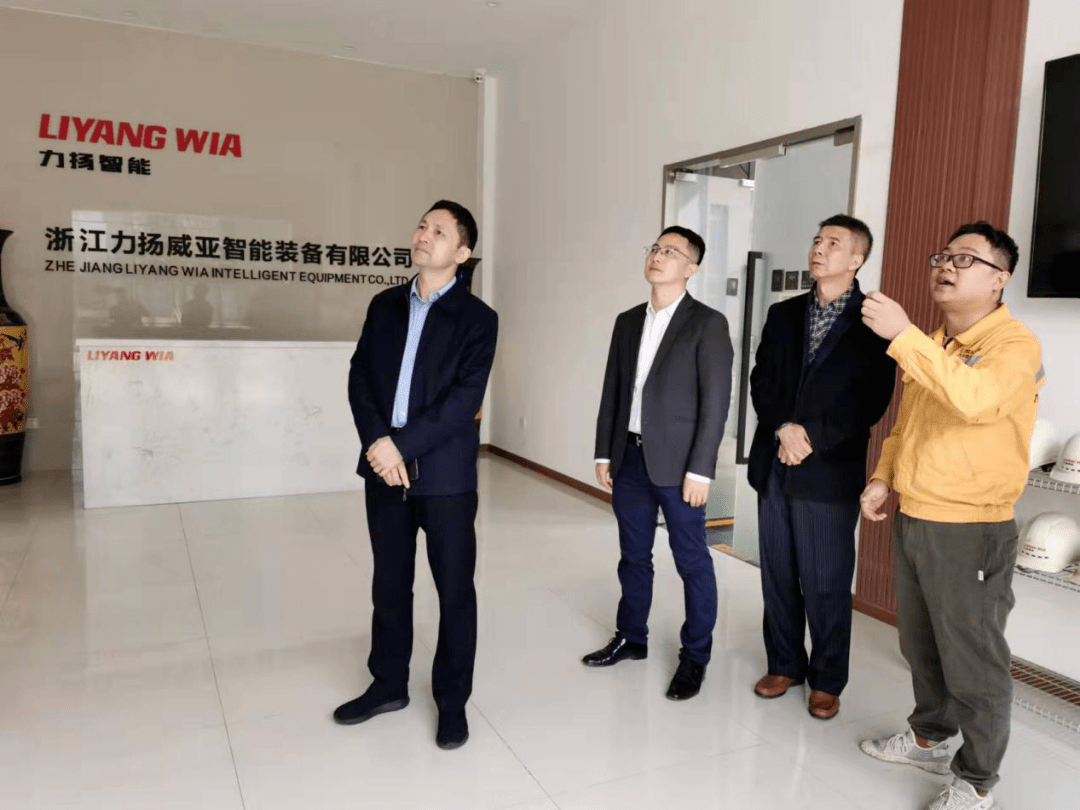 赣州市人民政府驻上海联络处主任黄红民率队赴宁波考察走访企业