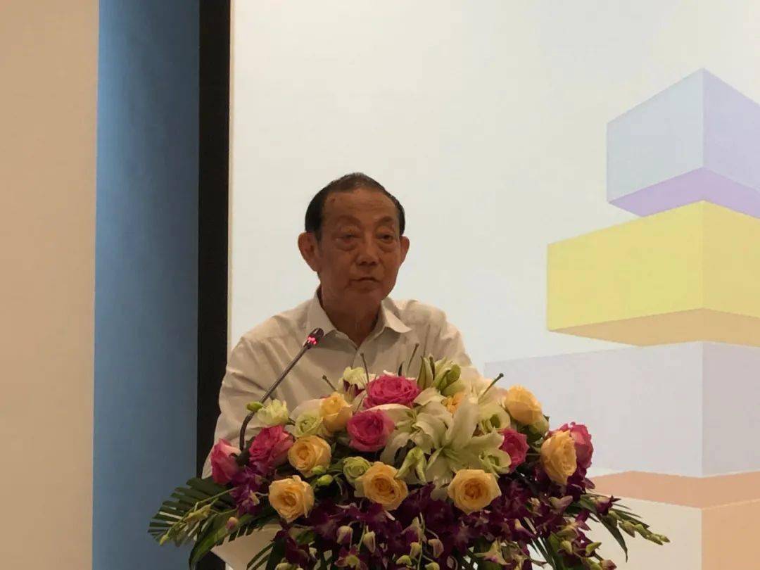 强生“凯瑞纳”石墨烯功能纤维、新材料特种纤维新产品媒体发布会举办，“凯瑞纳”石墨烯功能新纤维，创造绿色、健康新生活