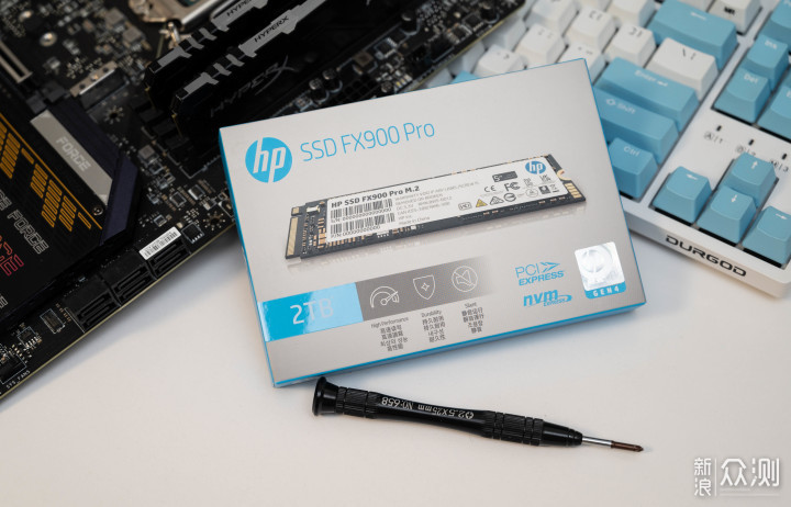 大容量PCIe4.0固态上手-惠普FX900 PRO_新浪众测