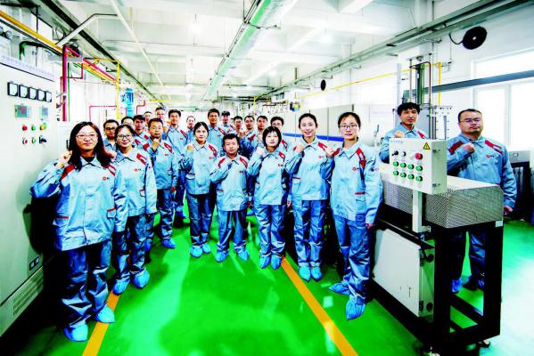 攻坚“石墨烯”—发生在中科院山西煤化所709课题组的故事