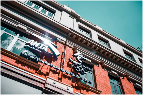 安踏发布全新炽热科技面料，点燃北京冬奥激情