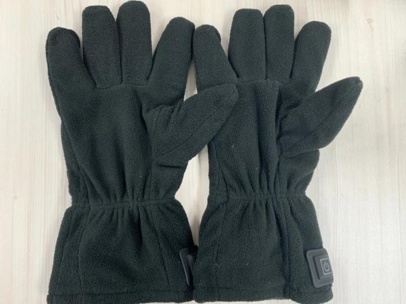 从每克500元降到五毛钱，国产石墨烯飞入寻常百姓家，还能做面膜……