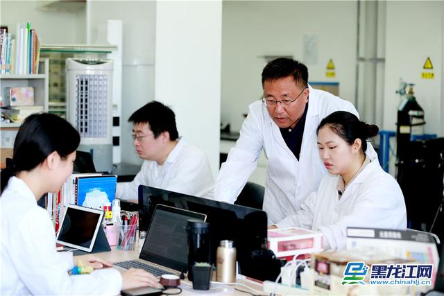 哈工大教授袁国辉：龙江石墨 未来可期