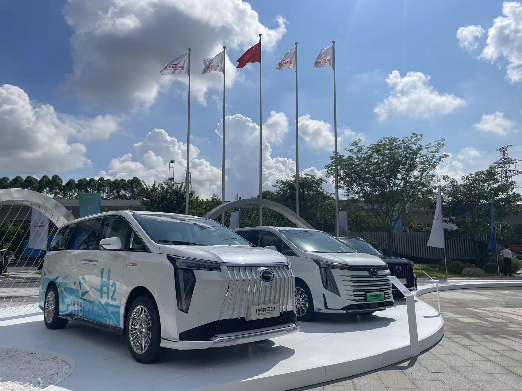 氢燃料混动技术、氨发动机、用户共创……广汽科技日“秀肌肉”