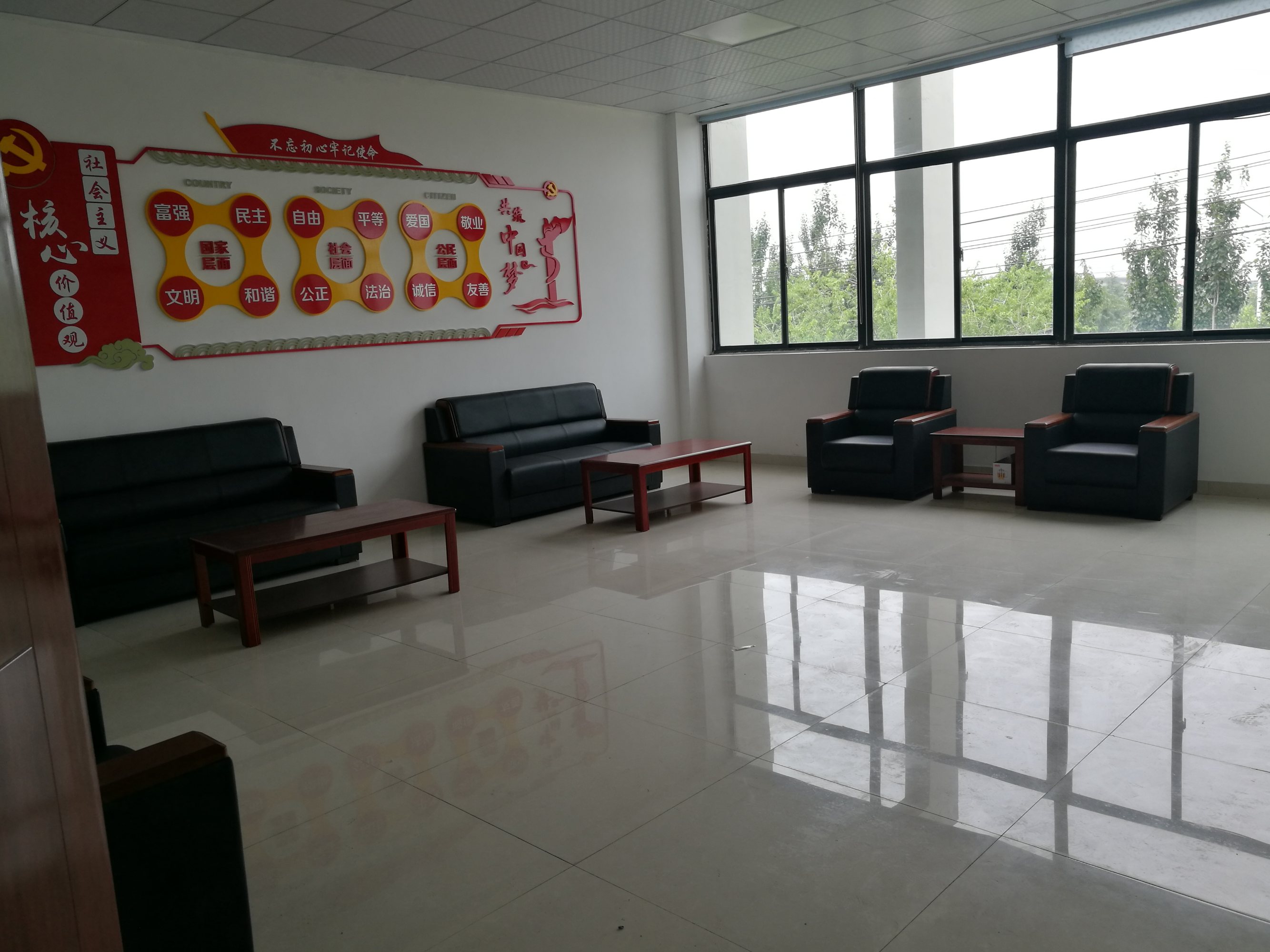 7月16日，黑龙江科技大学石墨烯产业技术研究院项目进展情况