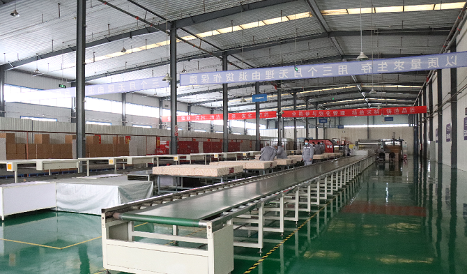 卢龙经济开发区精准化服务企业 高质量发展动力更强