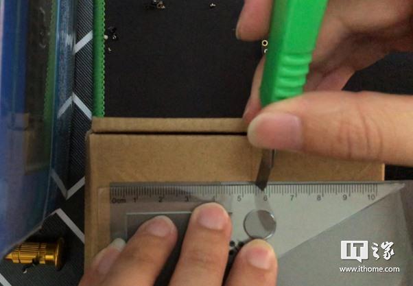 【首发】 iPhone 6S 改装石墨烯散热，榨干苹果A9全部性能