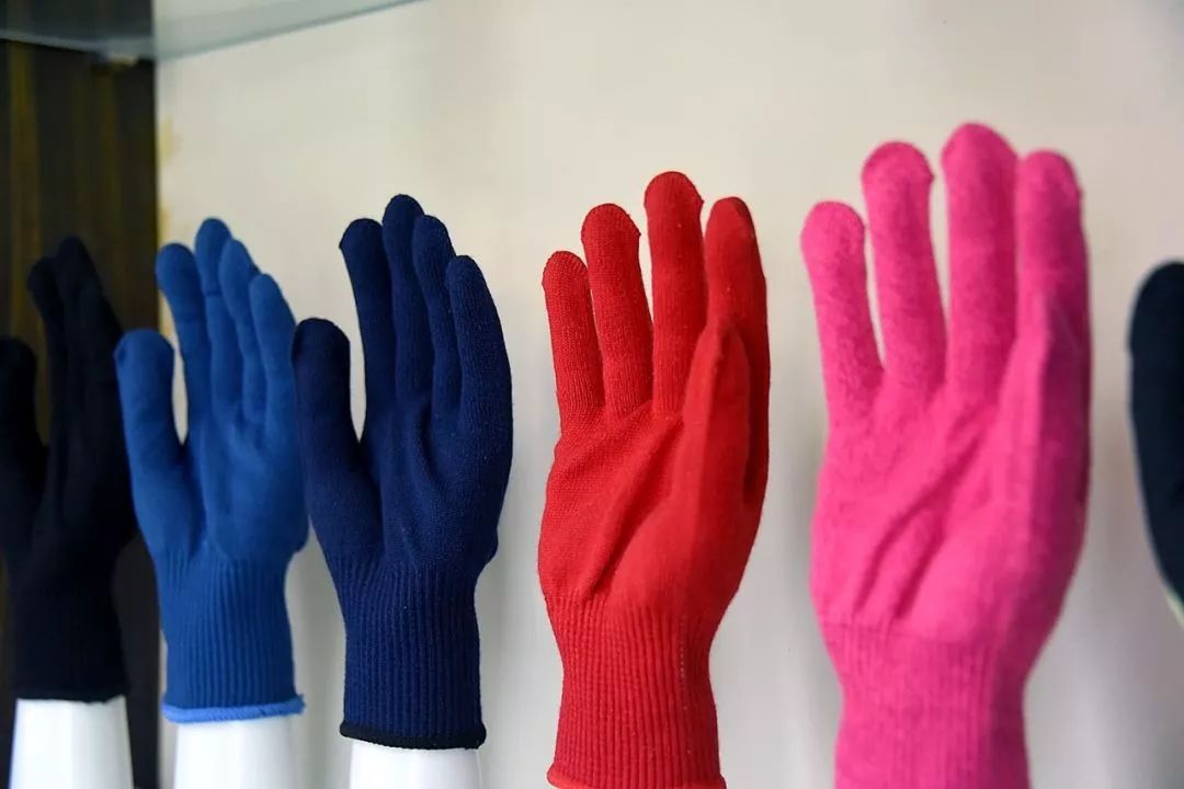 明达纺织：差异化经营、线上发力 破解行业“寒冬” | 石墨烯纤维新闻万里行（二）