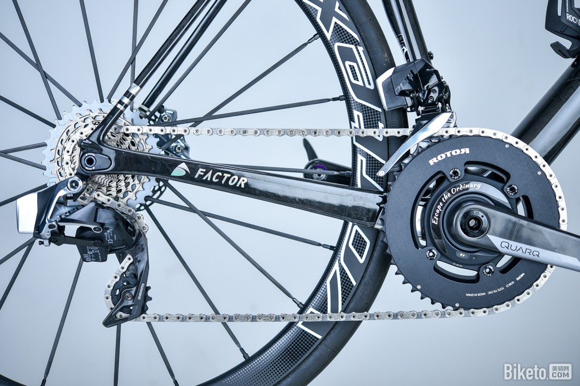 极致边际效益？absoluteBLACK GRAPHENlube石墨烯链条油简评