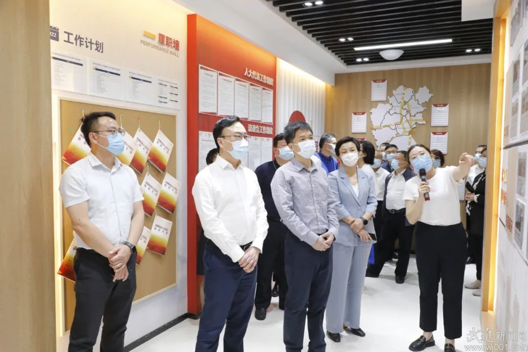 新北区人大来我区考察人大“四个机关”建设