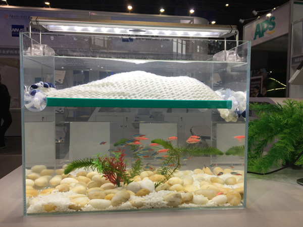 2016上海工业博览会开幕 江阴石墨烯新材料产品受关注