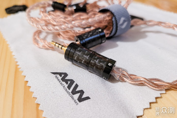 双石墨烯等压低音单元加持，AAW Project 4+2_新浪众测