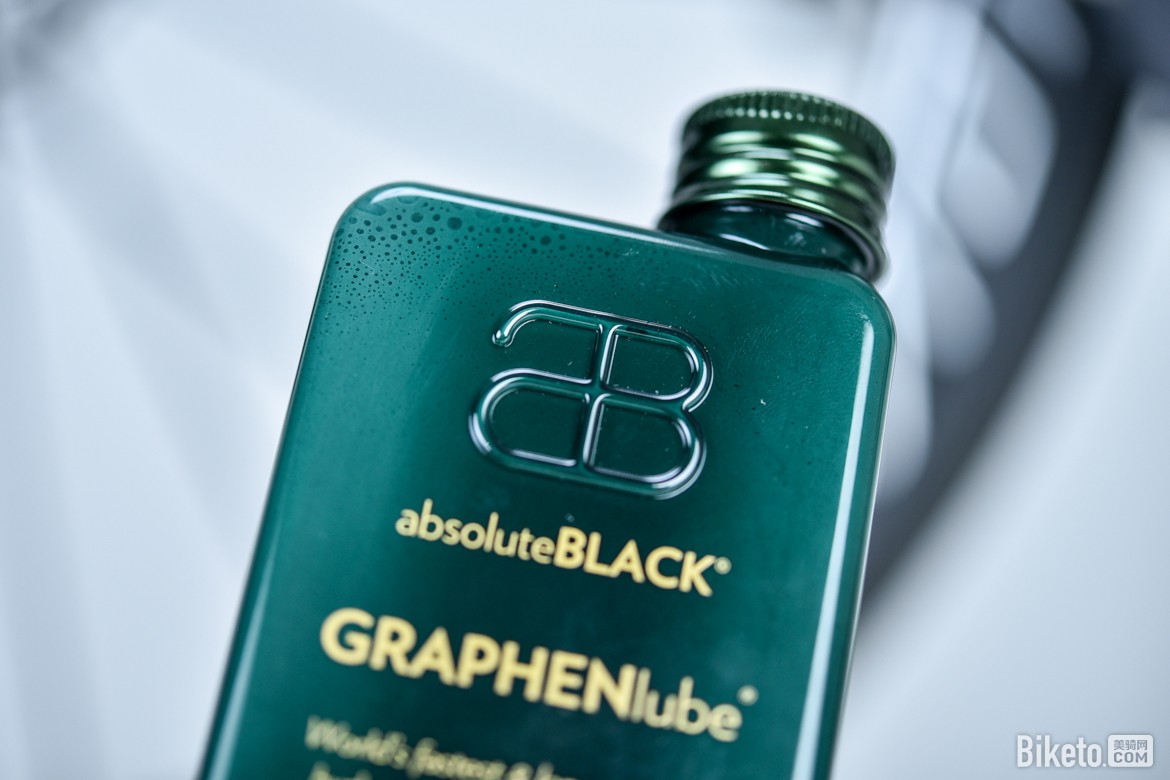 极致边际效益？absoluteBLACK GRAPHENlube石墨烯链条油简评
