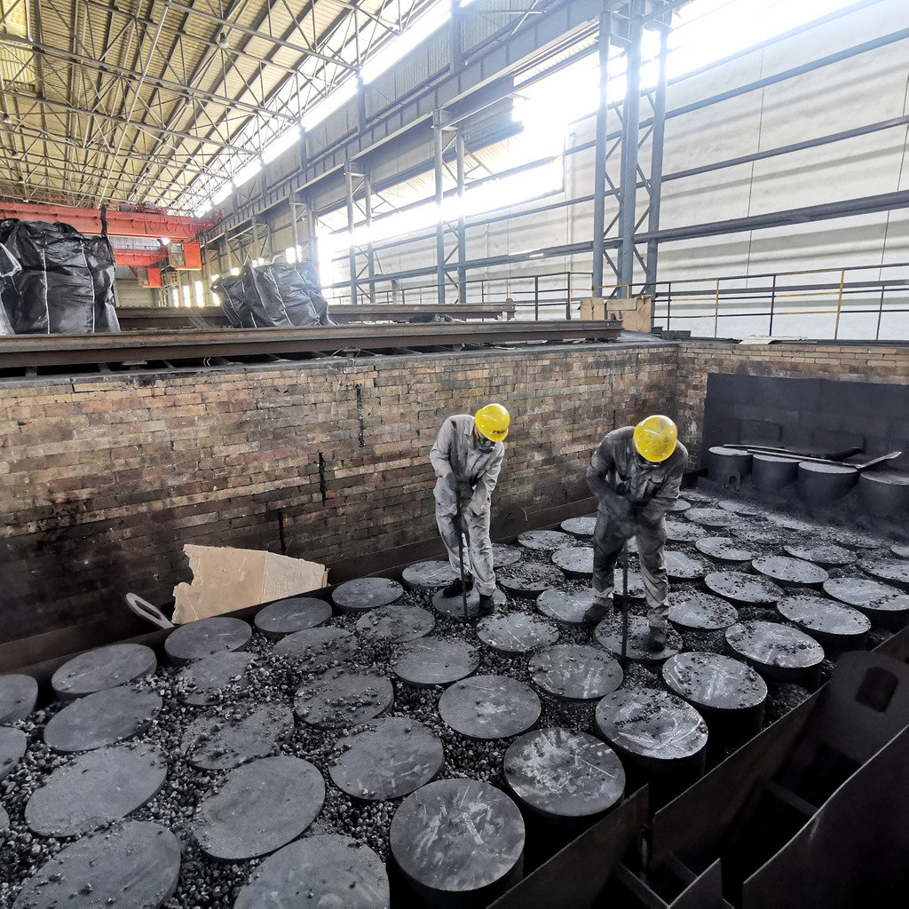 年产3万吨新能源负极材料，攀枝花实现锂电池负极材料石墨化加工“零”突破