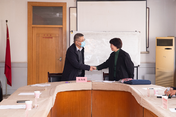 优化营商环境|山东企鹅塑胶集团重整投资人签约仪式圆满完成