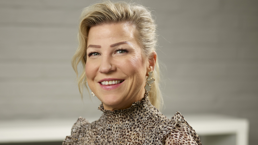 Helena Henke CEO 2D fab