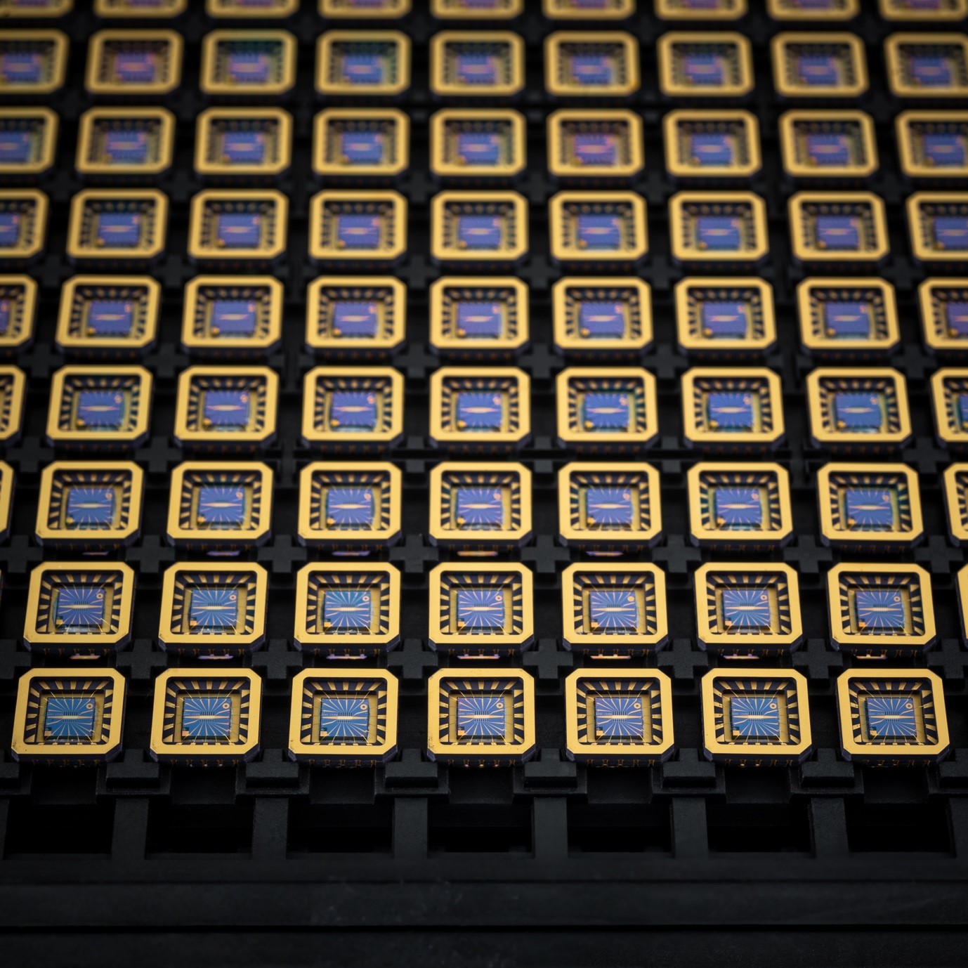 用于低成本石墨烯器件大规模生产的新产品